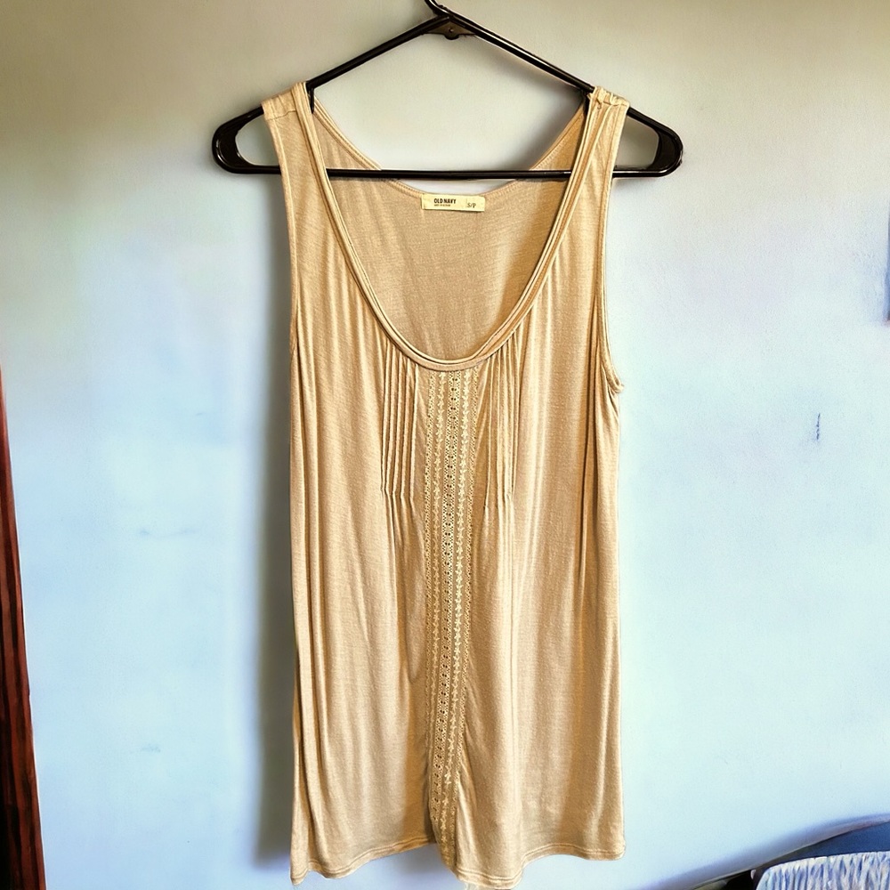 Lace Detail Sleeveless Top